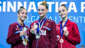 podi specialita sfe03771 copia simone ferraro ph